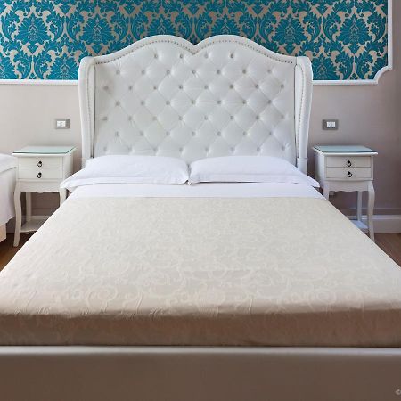 メッシーナ オペラ ルレ Bed & Breakfast エクステリア 写真